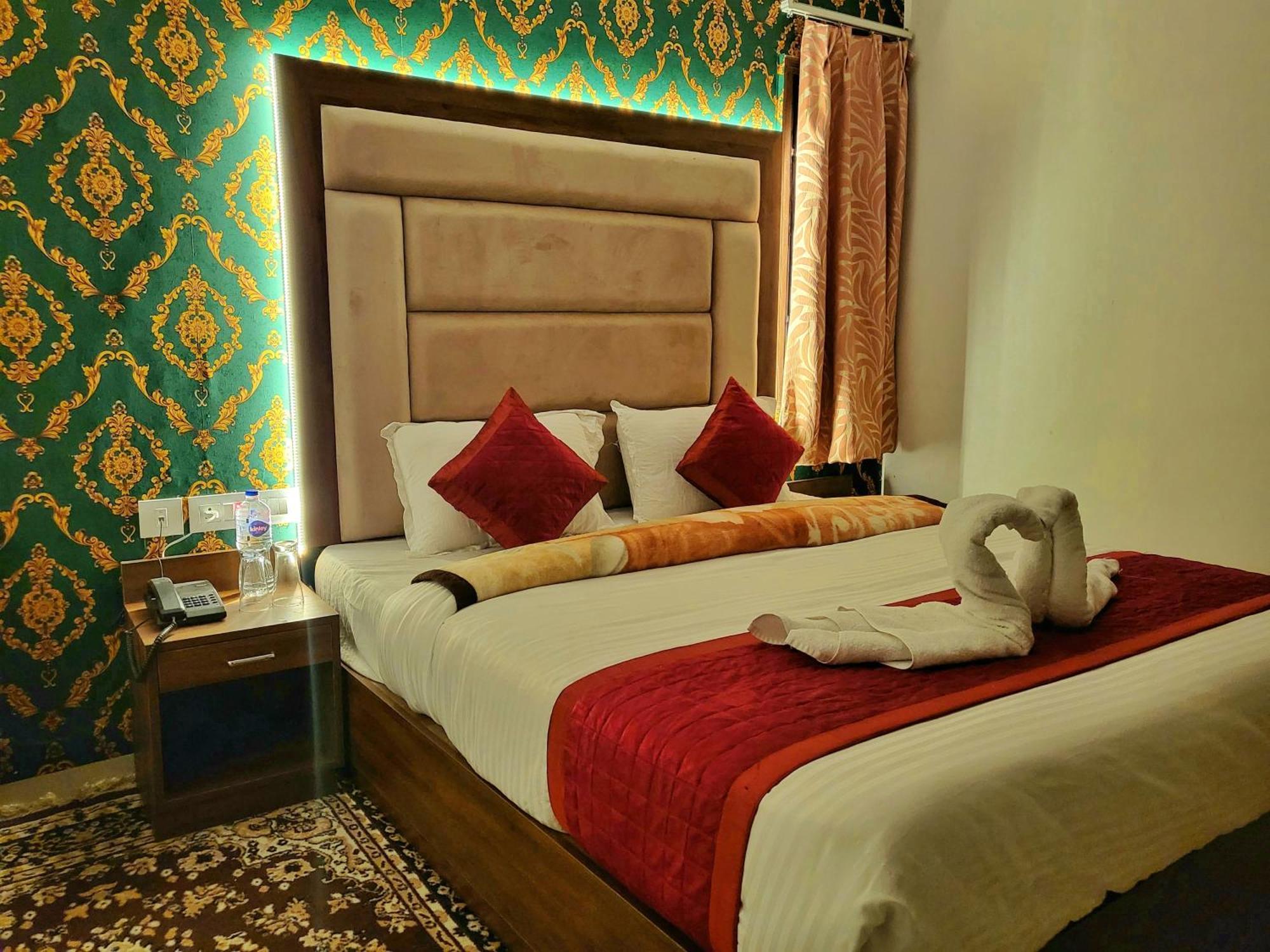 شيملا Bay Leaf By Live Inn المظهر الخارجي الصورة